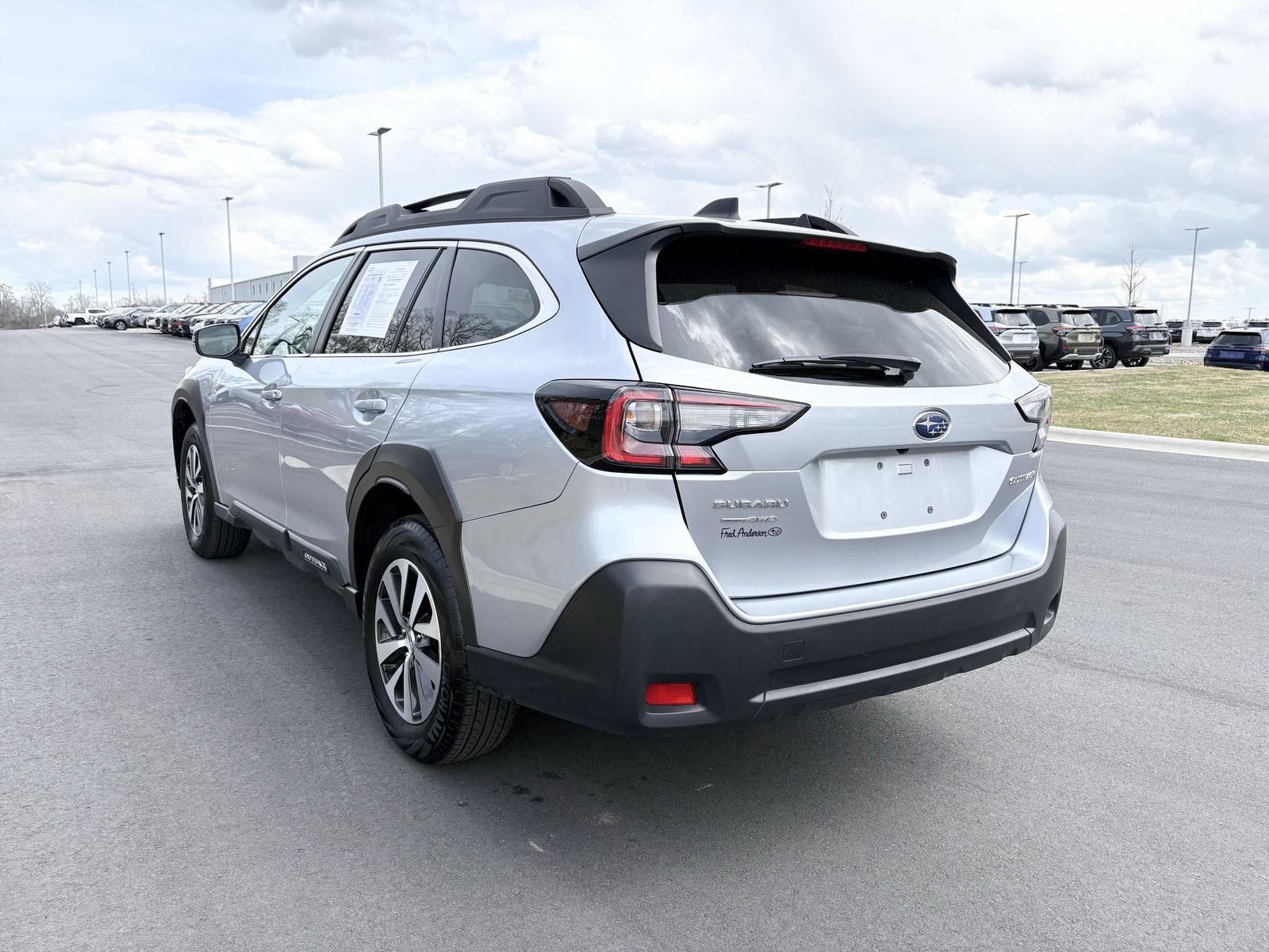 2025 Subaru Outback Premium - Photo 6