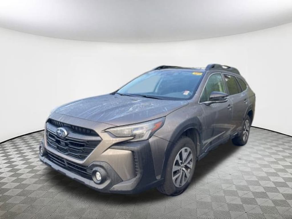 Used 2024 Subaru Outback Premium Premium AWD