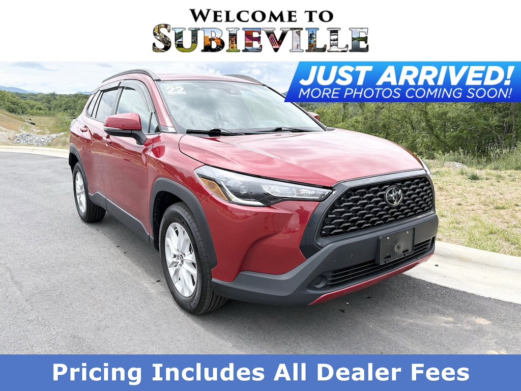 Used 2022 Toyota Corolla Cross LE LE 4WD