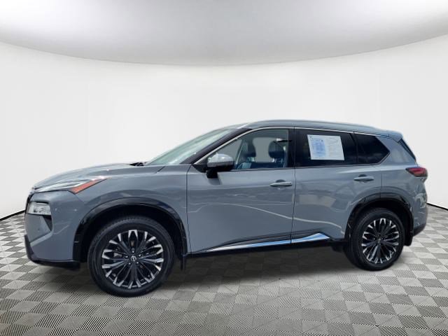 2024 Nissan Rogue AWD Platinum photo 4