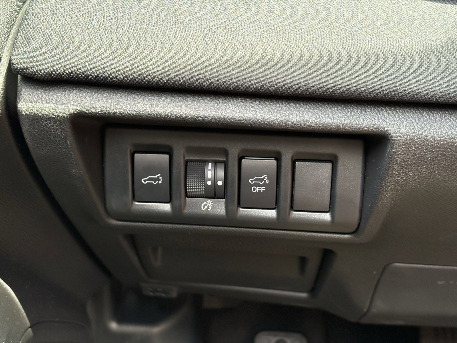2025 Subaru Outback Premium - Photo 16