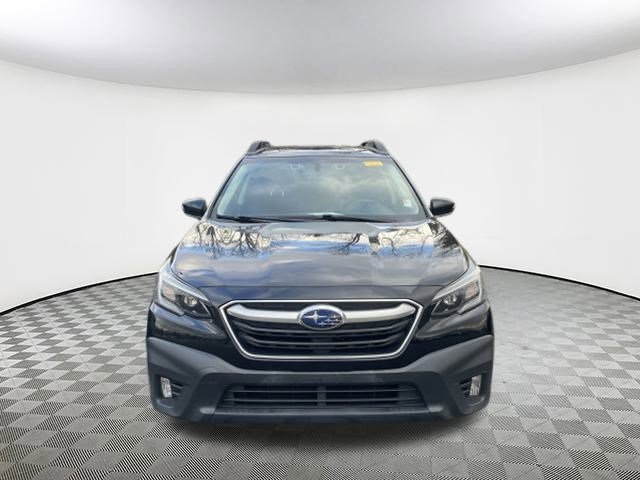 2020 Subaru Outback Premium photo 2
