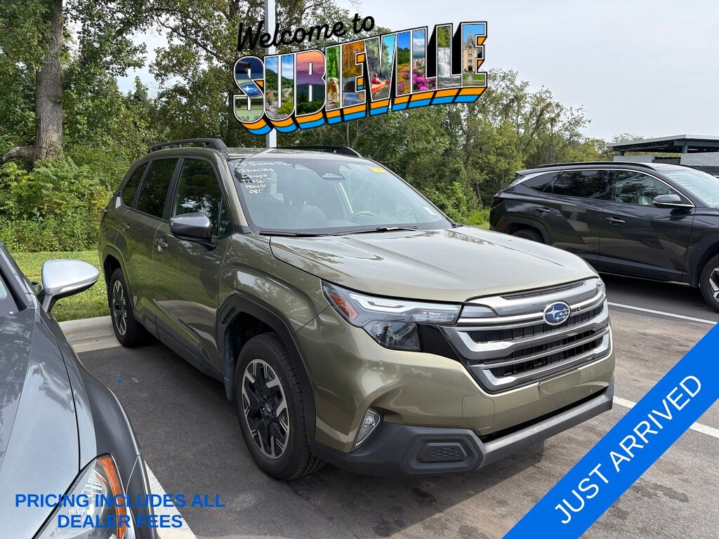 Used 2025 Subaru Forester Premium SUV