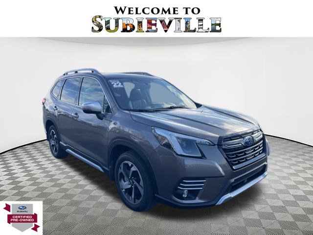 2022 Subaru Forester Touring's photo