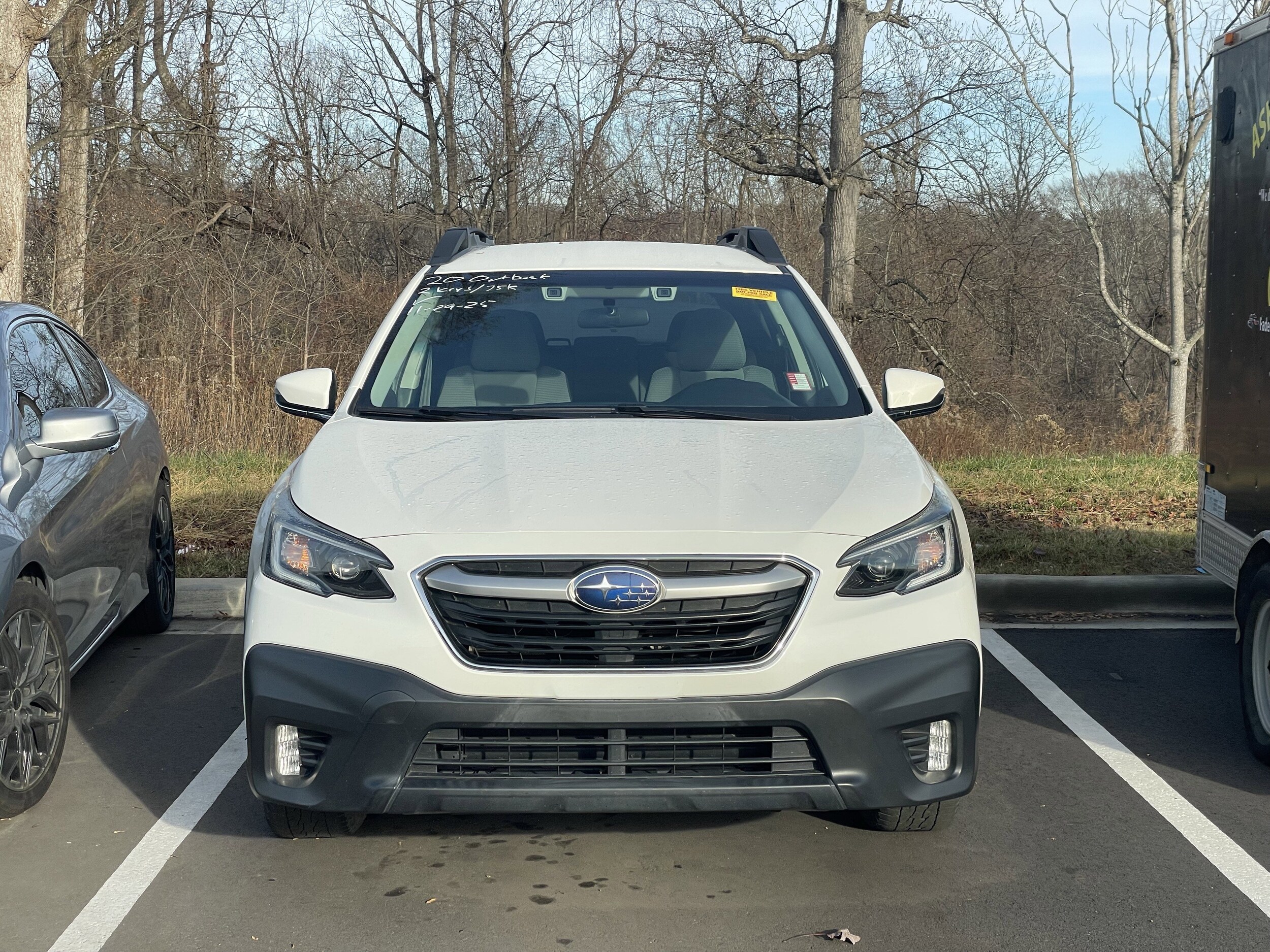 2020 Subaru Outback Premium photo 2