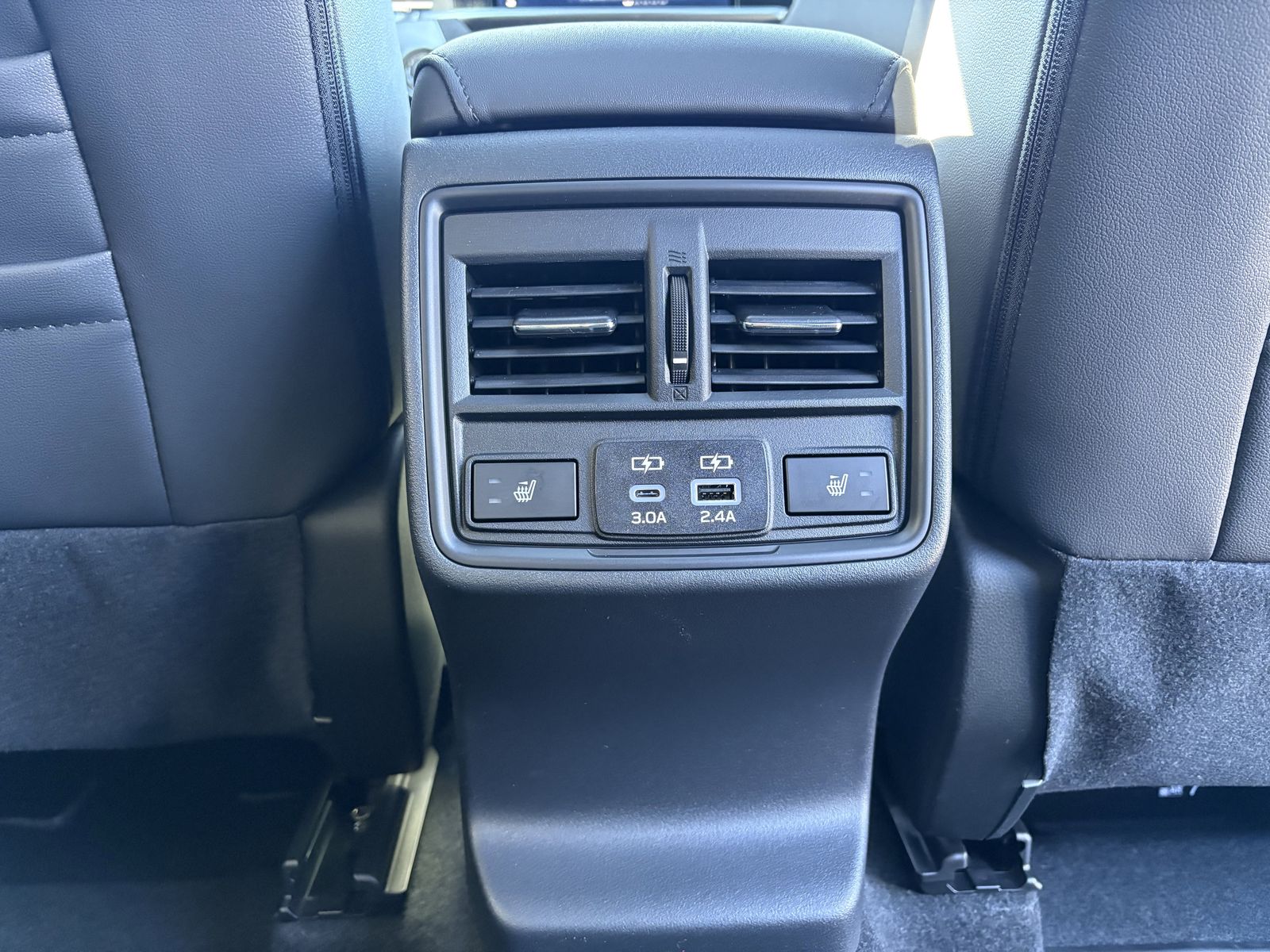 2026 Subaru Outback Limited - Photo 33