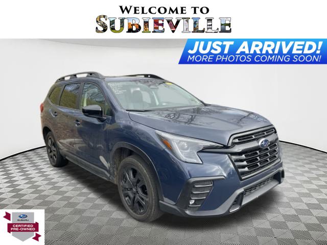 2025 Subaru Ascent Onyx Edition-Premium's photo