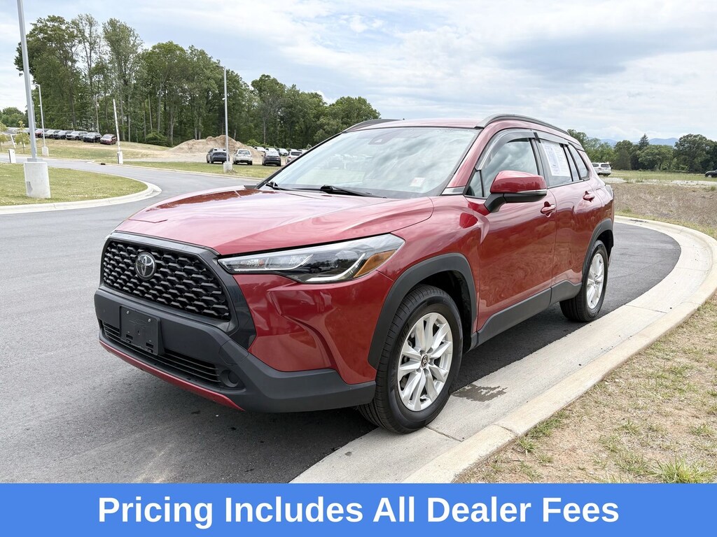 Used 2022 Toyota Corolla Cross LE SUV