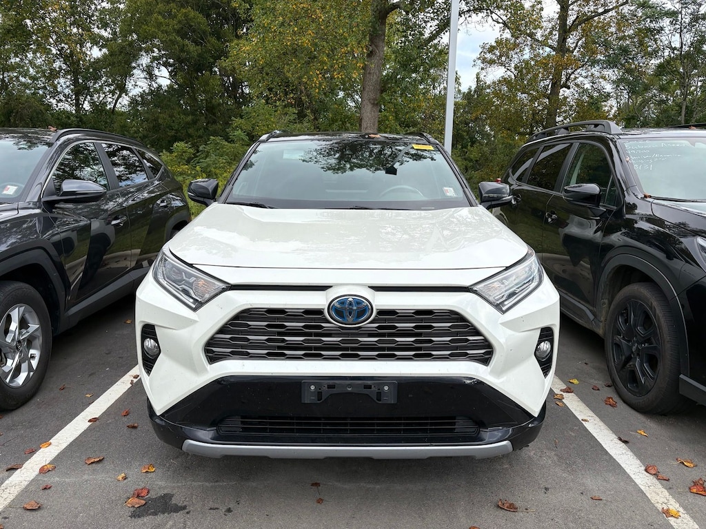Used 2020 Toyota RAV4 Hybrid XSE SUV