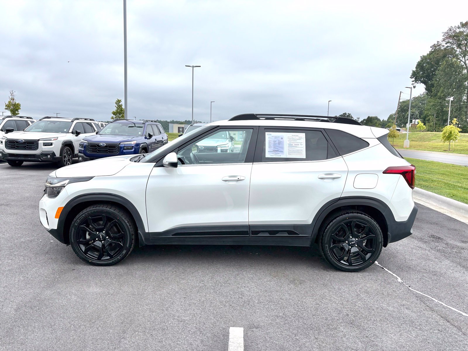 Used 2024 Kia Seltos X-Line SUV