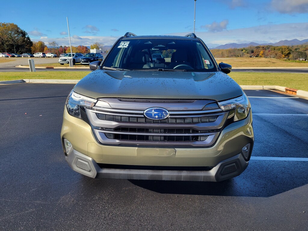 Used 2025 Subaru Forester Premium Premium AWD