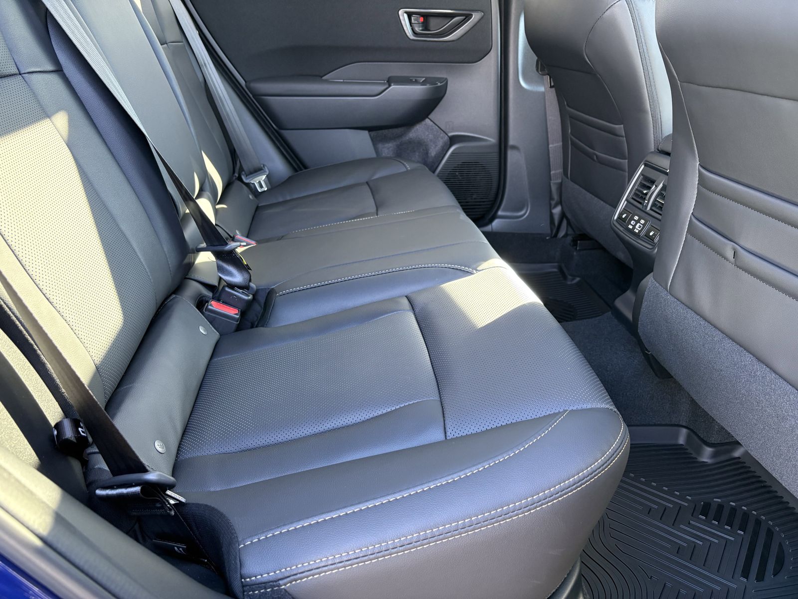 2026 Subaru Outback Limited - Photo 32