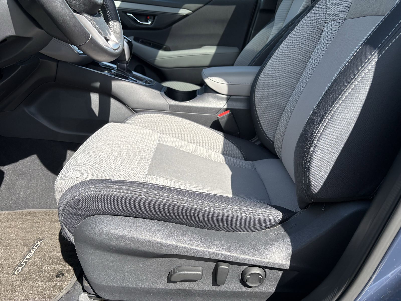 2025 Subaru Outback Premium - Photo 30