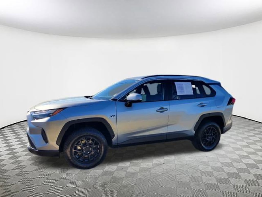 Used 2023 Toyota RAV4 XLE XLE FWD