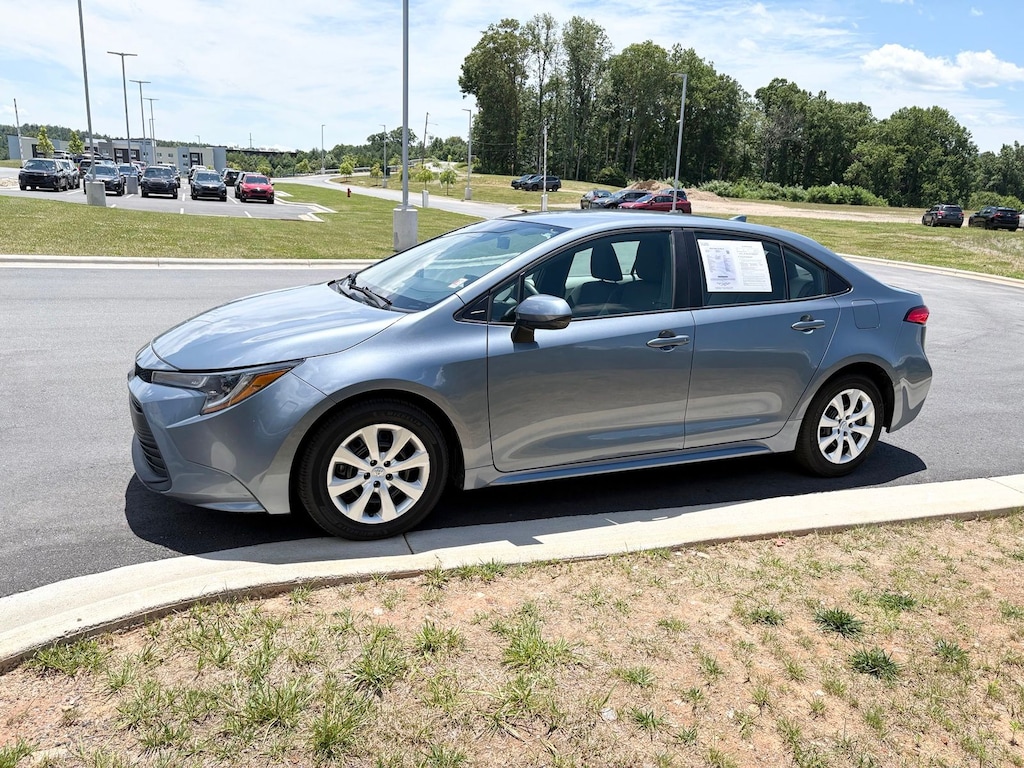 Used 2024 Toyota Corolla LE Sedan