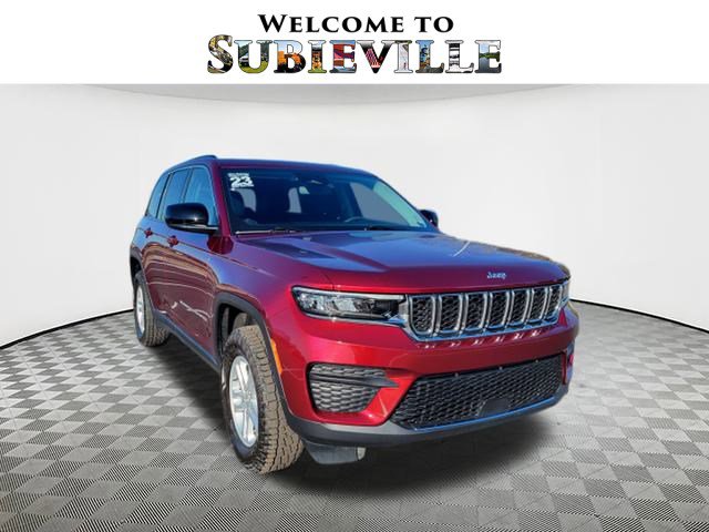 2023 Jeep Grand Cherokee Laredo's photo
