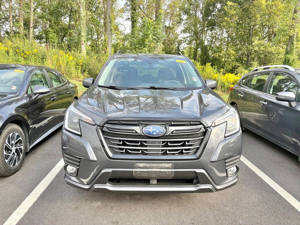 Used 2023 Subaru Forester Premium SUV