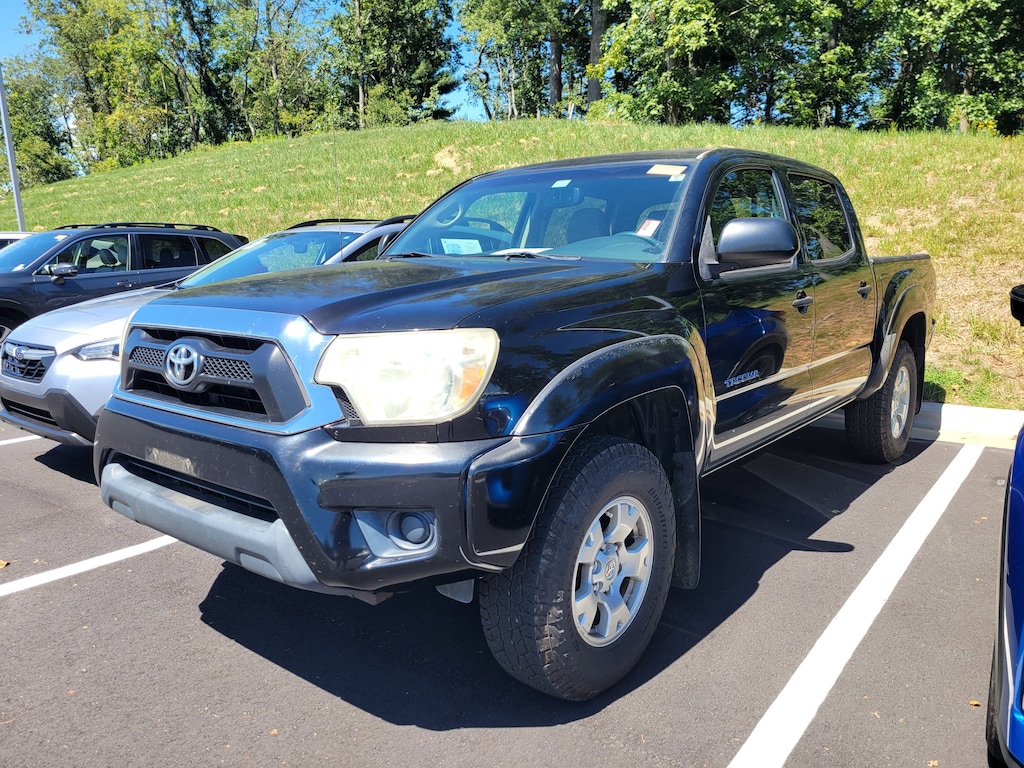 Used 2012 Toyota Tacoma PreRunner 2WD Double Cab I4 AT PreRunner