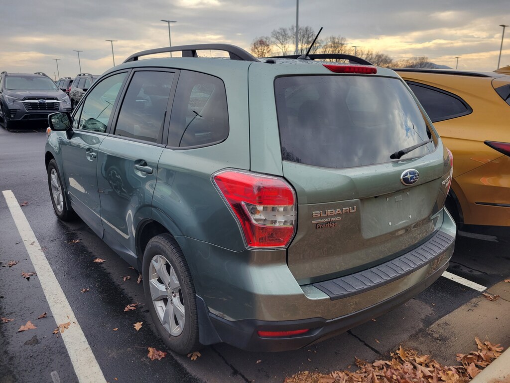 Used 2015 Subaru Forester 2.5i Premium CVT 2.5i Premium PZEV