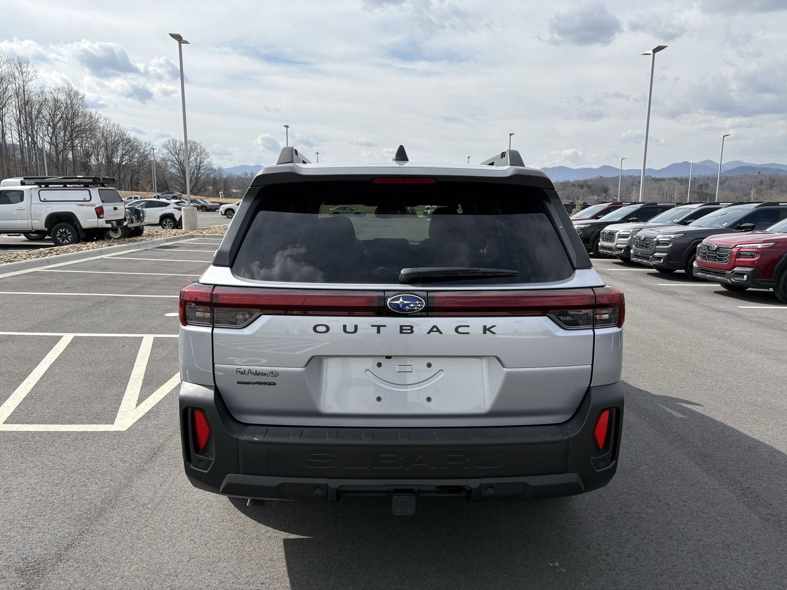 2026 Subaru Outback Limited - Photo 10