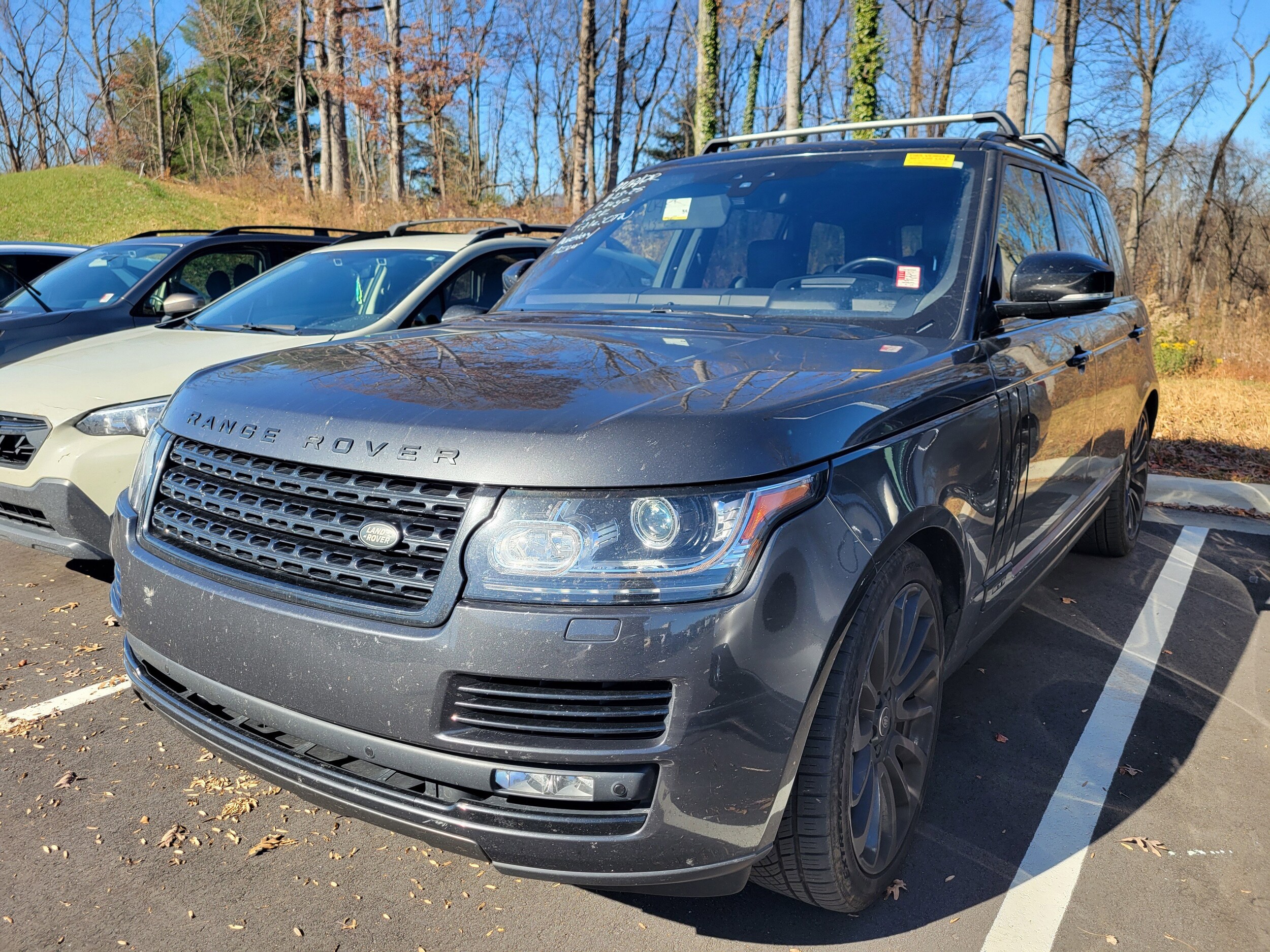 2017 Land Rover Range Rover Supercharged LWB photo 3