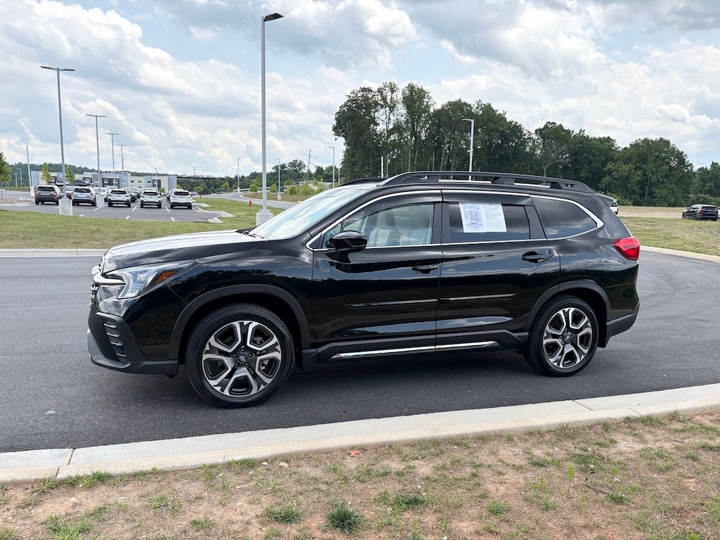 Certified 2025 Subaru Ascent Limited SUV