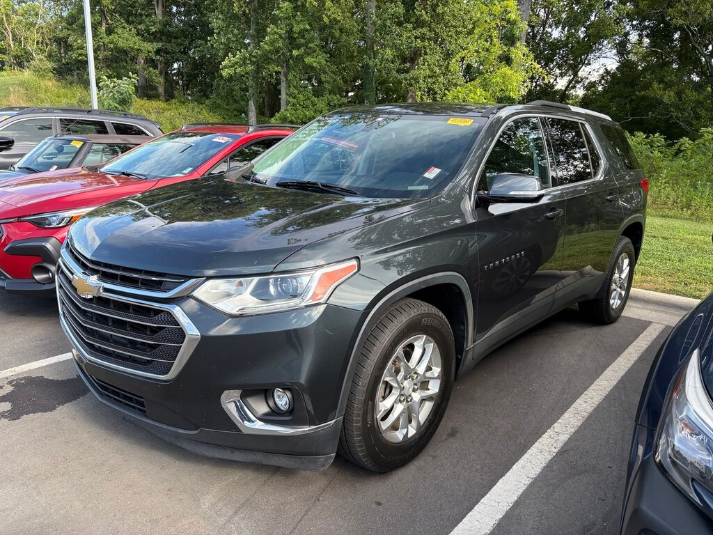 Used 2018 Chevrolet Traverse LT SUV