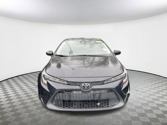 2021 Toyota Corolla LE photo 2