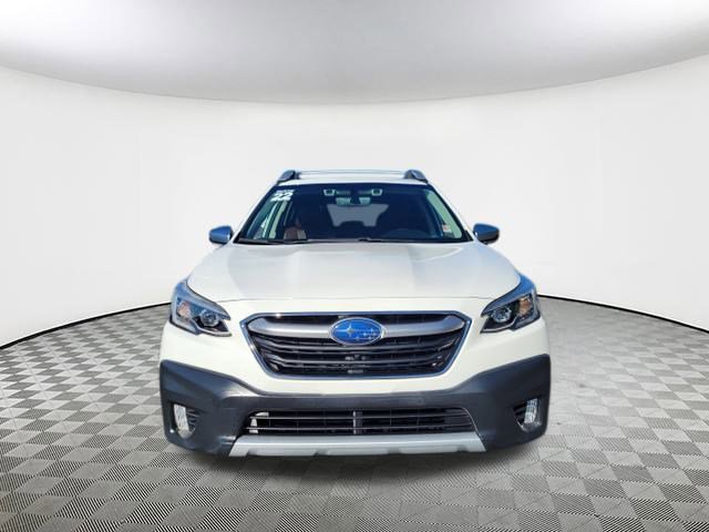 2022 Subaru Outback Touring XT photo 2