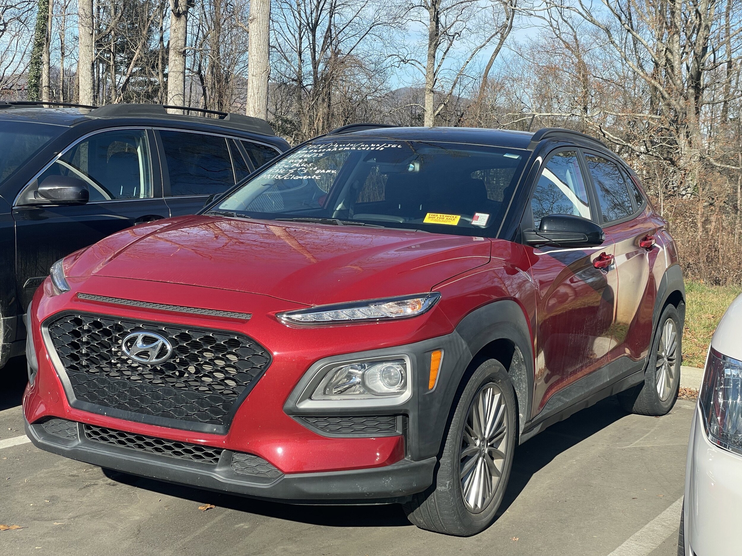 2021 Hyundai Kona SEL photo 2