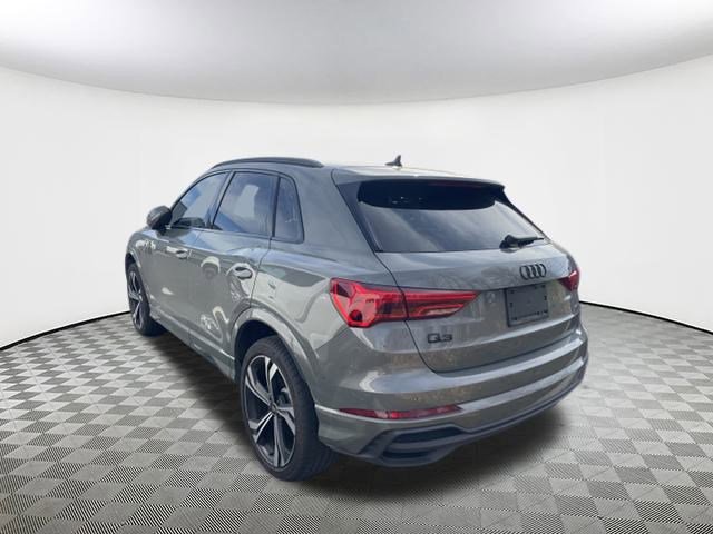 2024 Audi Q3 S line Premium Plus 45 TFSI photo 4