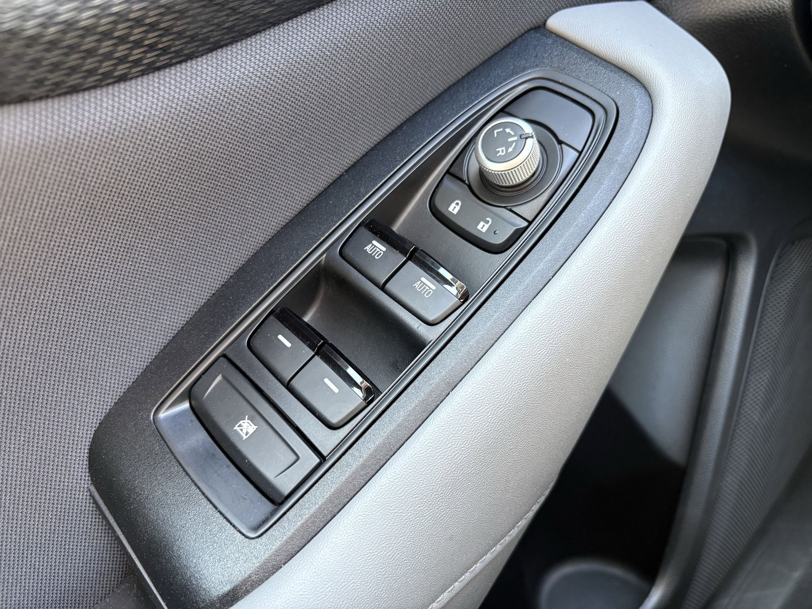 2025 Subaru Outback Premium - Photo 19