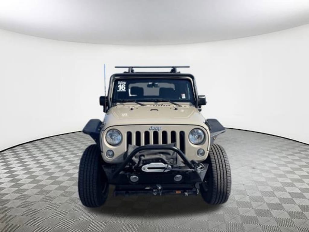 Used 2016 Jeep Wrangler Rubicon 4WD  Rubicon