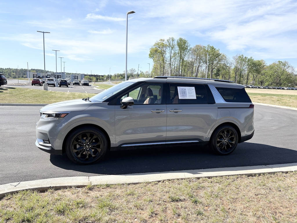Used 2024 Kia Carnival SX SX FWD