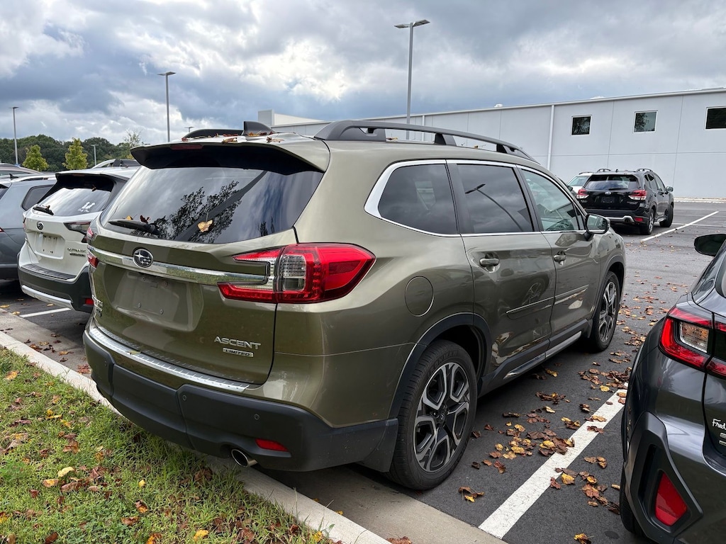Used 2023 Subaru Ascent Limited SUV