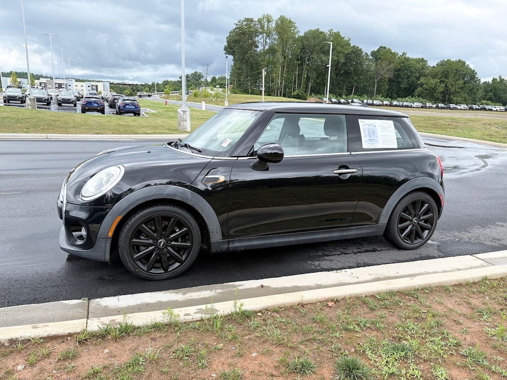 Used 2015 MINI Cooper Base Hatchback
