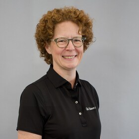 Staff member Kim Richardson from 4316c1384fa7