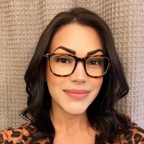 Staff member Melissa Bell from 5b6a8f408828