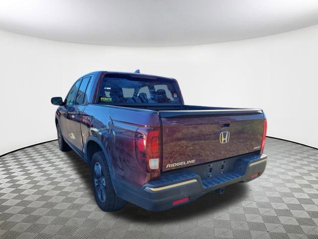 2017 Honda Ridgeline RTL-T photo 2