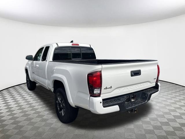 2022 Toyota Tacoma SR5 Access Cab V6 photo 4