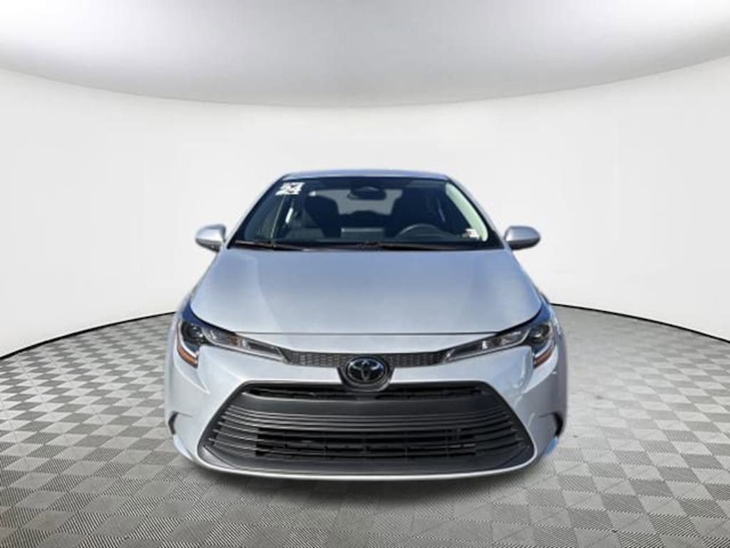 Used 2024 Toyota Corolla LE LE CVT