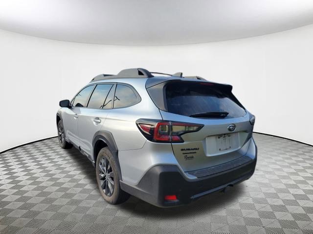 2024 Subaru Outback Onyx Edition photo 3