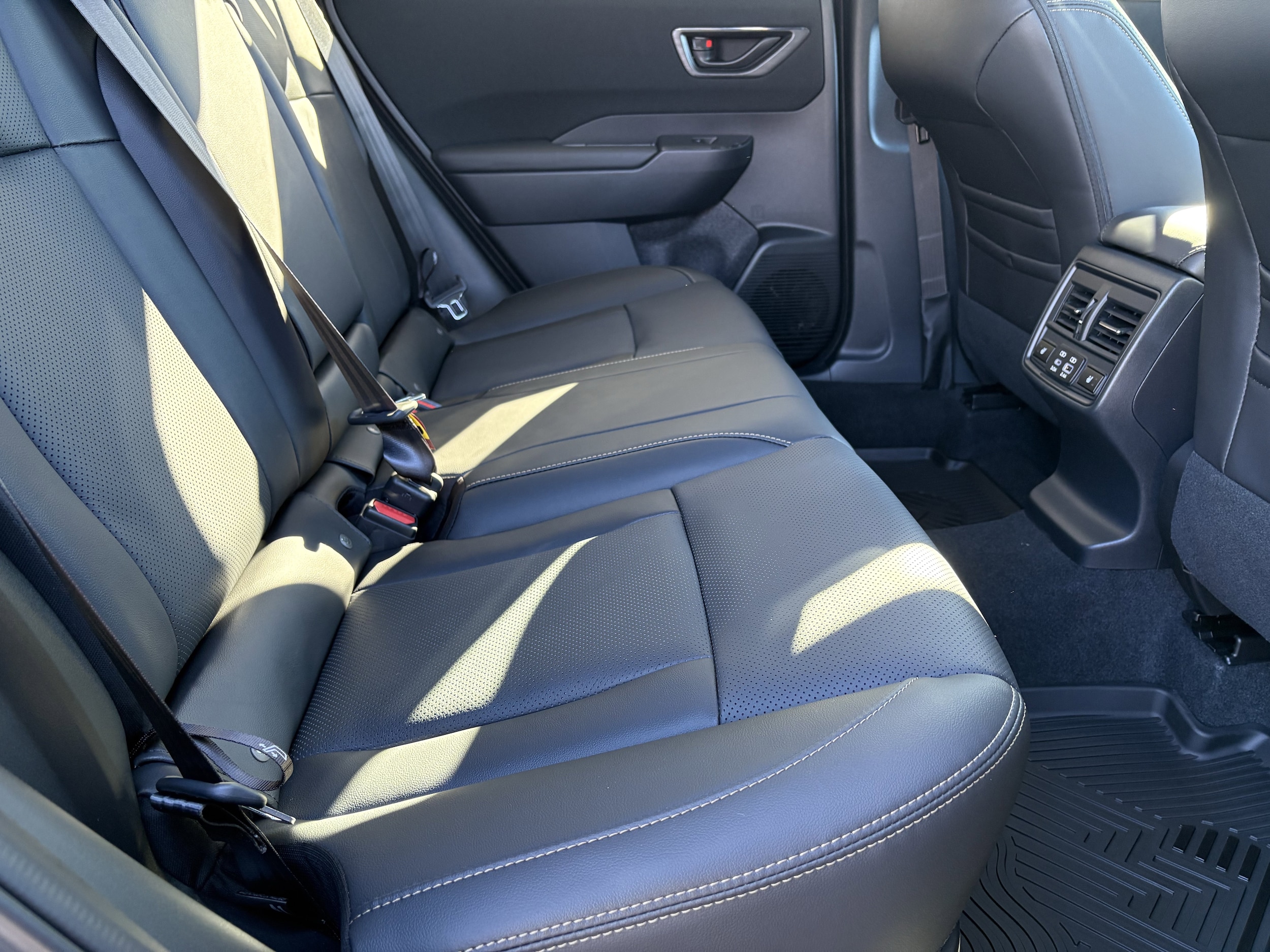 2026 Subaru Outback Limited - Photo 32