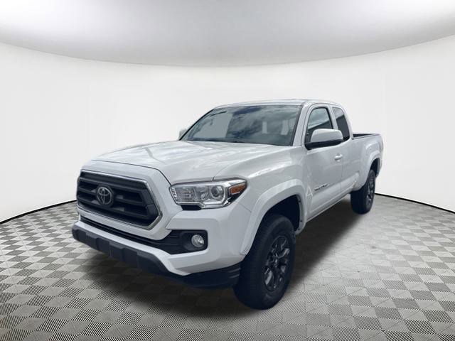 2022 Toyota Tacoma SR5 Access Cab V6 photo 3