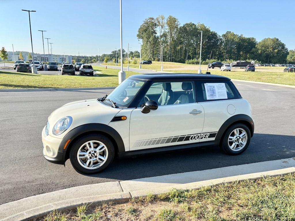 Used 2013 MINI Cooper Base Hatchback