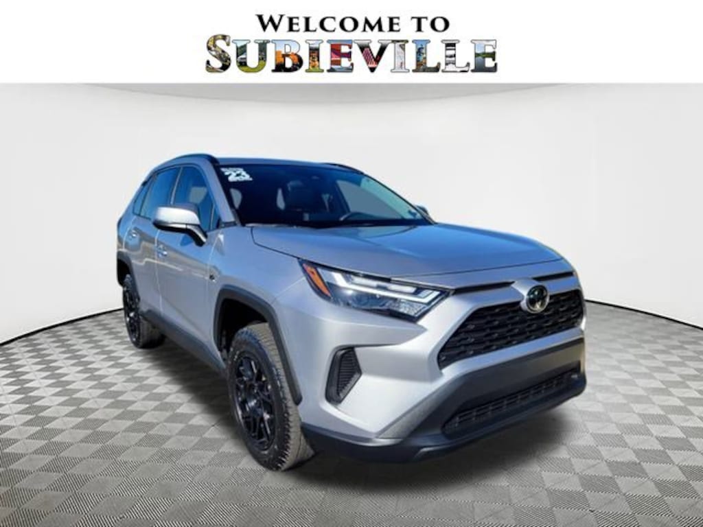 Used 2023 Toyota RAV4 XLE XLE FWD