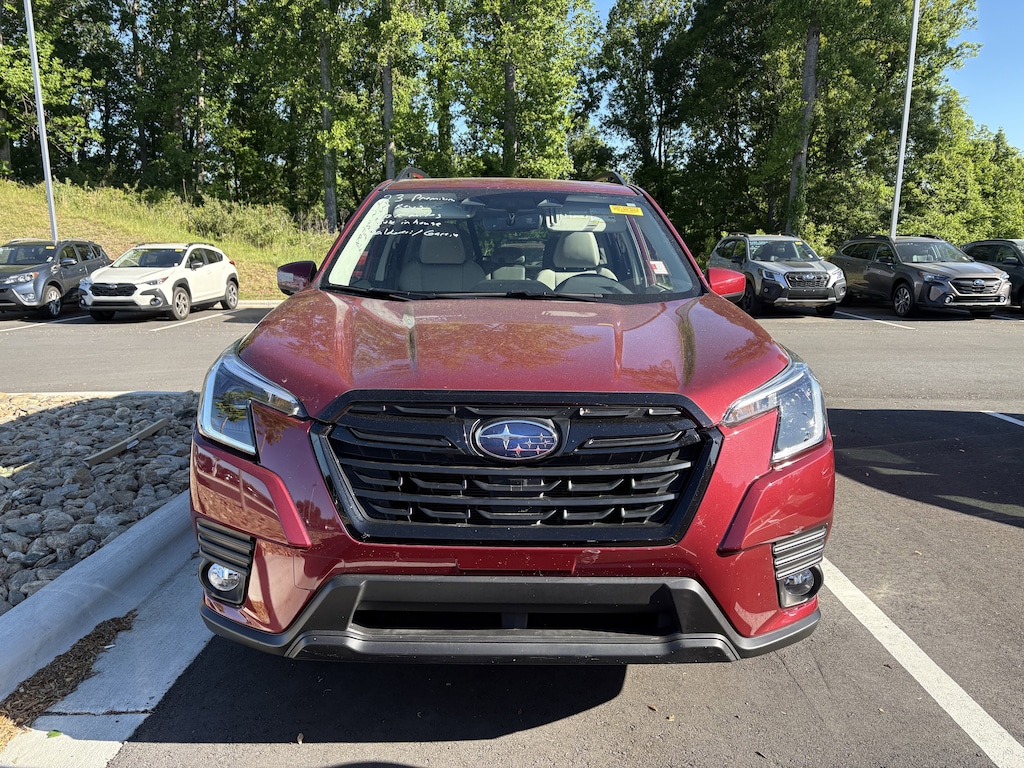 Certified 2023 Subaru Forester Premium Premium CVT