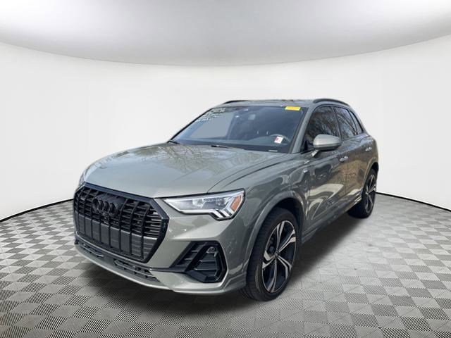 2024 Audi Q3 S line Premium Plus 45 TFSI photo 3