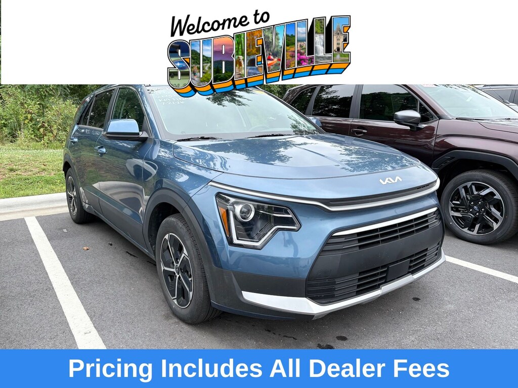 Used 2025 Kia Niro EX SUV