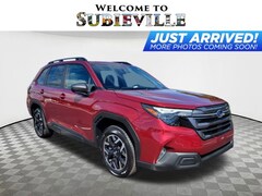 2025 Subaru Forester Premium SUV